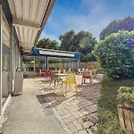 Hotel Kyriad Est - Parc Expositions