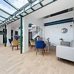 Hotel Kyriad Est - Parc Expositions 2*