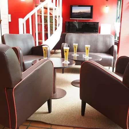 Kyriad Est - Parc Expositions Hotel