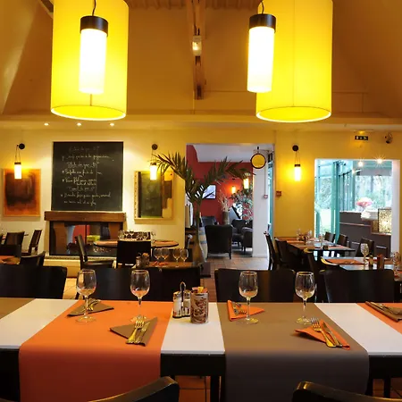 Kyriad Est - Parc Expositions 2* Reims