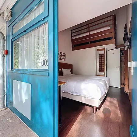 Kyriad Est - Parc Expositions Hotel Reims