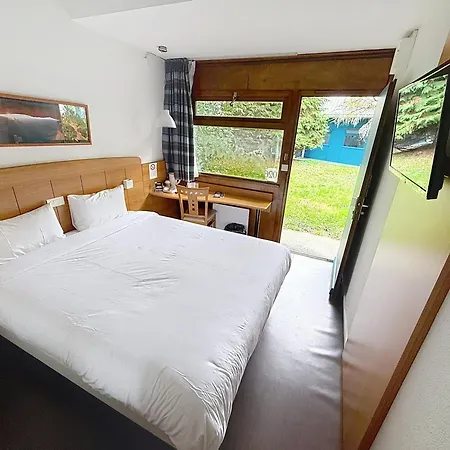 Hotel Kyriad Est - Parc Expositions 2*