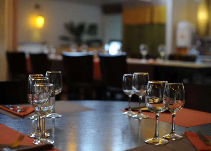 Hotel Kyriad Est - Parc Expositions