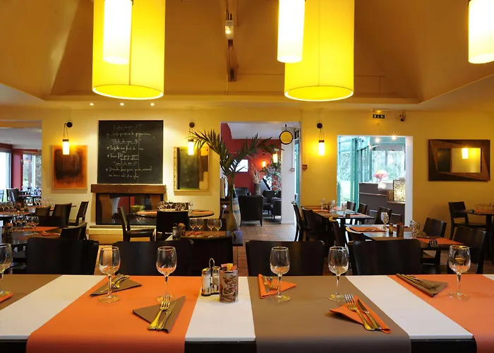 Kyriad Est - Parc Expositions 2*