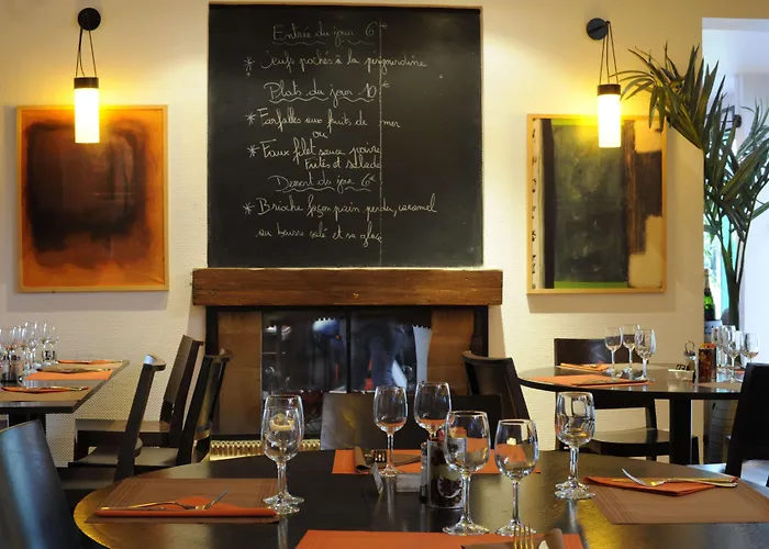 Kyriad Est - Parc Expositions 2* Reims