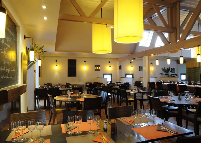 Kyriad Est - Parc Expositions Hotel Reims