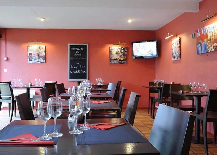 Hotel Kyriad Est - Parc Expositions