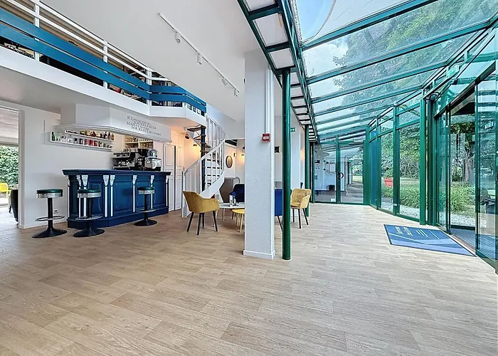 Hotel Kyriad Est - Parc Expositions Reims