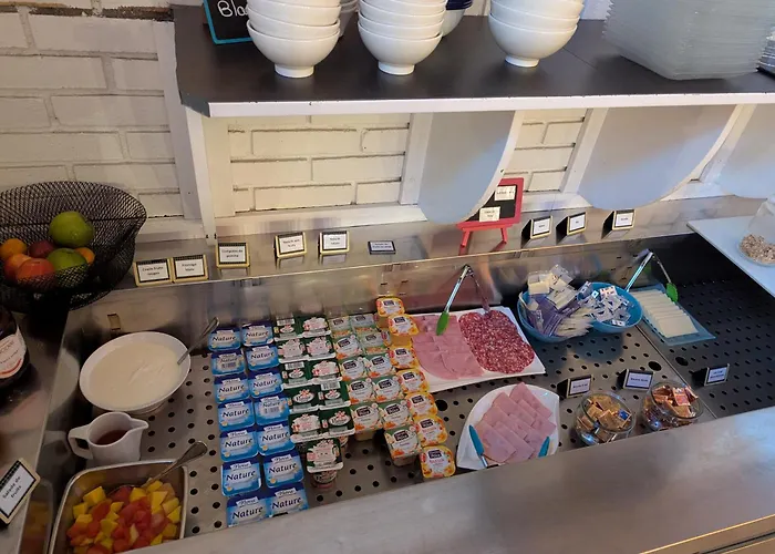 Kyriad Est - Parc Expositions 2* Reims