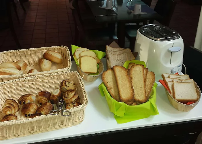 Kyriad Est - Parc Expositions