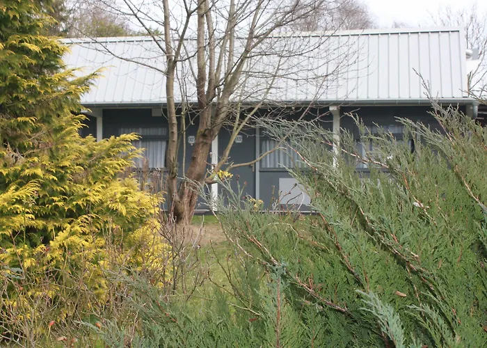 Kyriad Est - Parc Expositions Hotel 2*