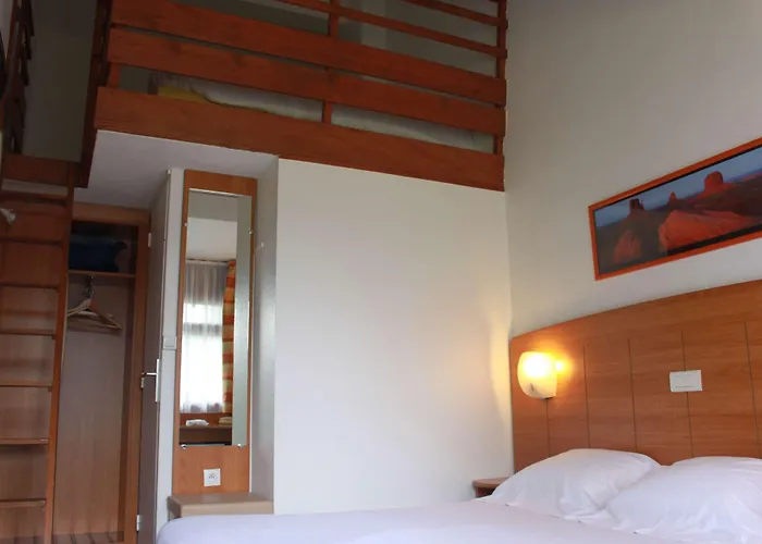 Kyriad Est - Parc Expositions 2*